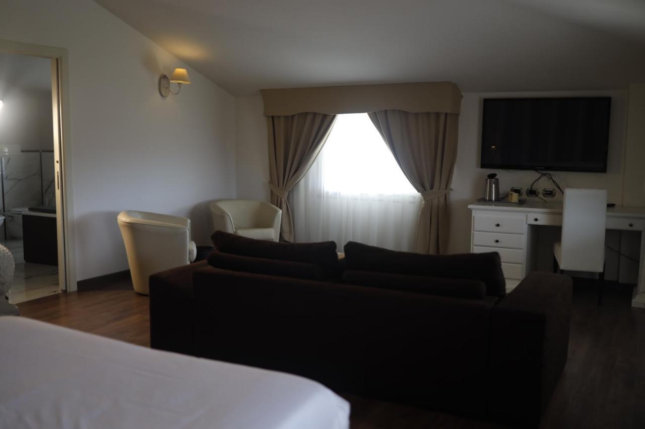 Monteforte Irpino Virginia Resort & Spa - Adults Only מראה חיצוני תמונה