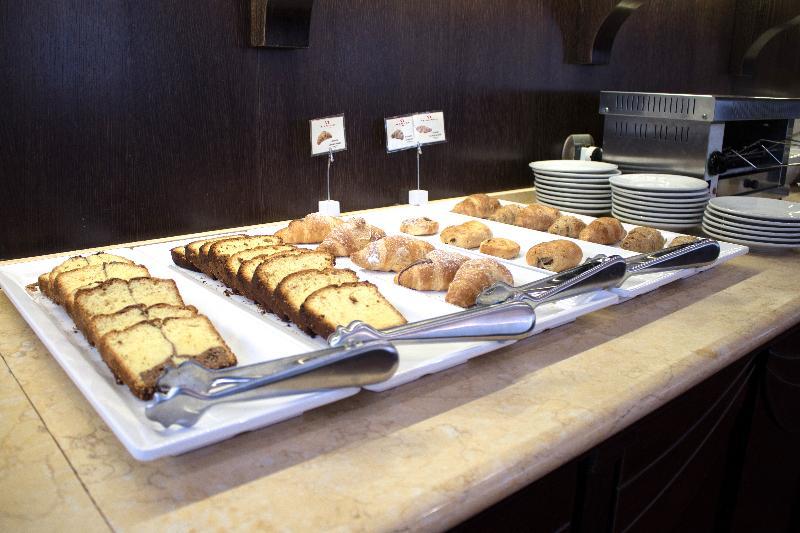 Monteforte Irpino Virginia Resort & Spa - Adults Only מראה חיצוני תמונה